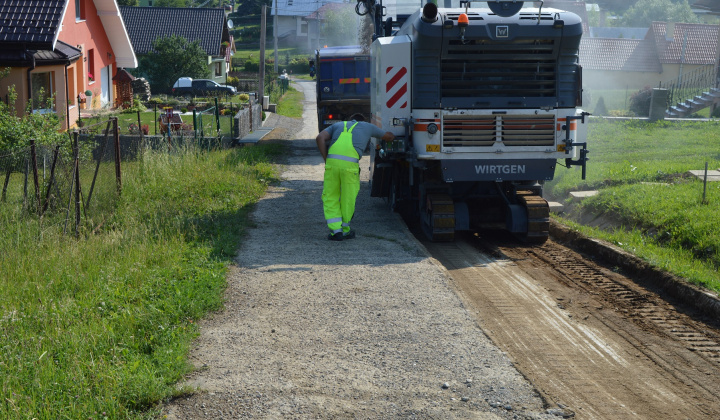 2. fotografia fotogalérie Rekonštrukcia MK6 - od súp.č. 130 k cintorínu