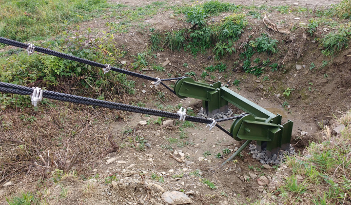 10. fotografia fotogalérie Oprava lávky cez Torysu