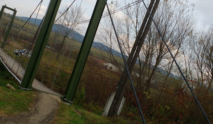 11. fotografia fotogalérie Oprava lávky cez Torysu