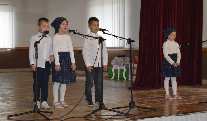 14. fotografia fotogalérie Október - mesiac úcty k starším, r. 2025