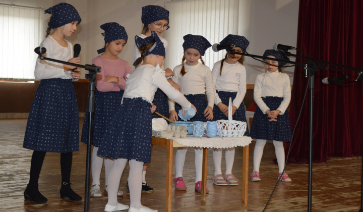 17. fotografia fotogalérie Október - mesiac úcty k starším, r. 2025