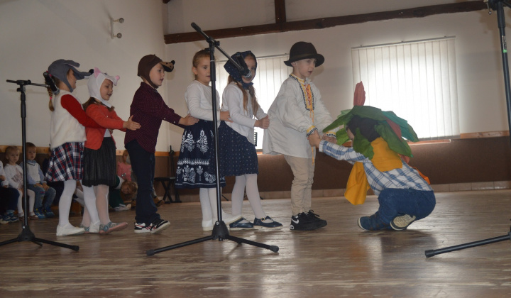 24. fotografia fotogalérie Október - mesiac úcty k starším 2024