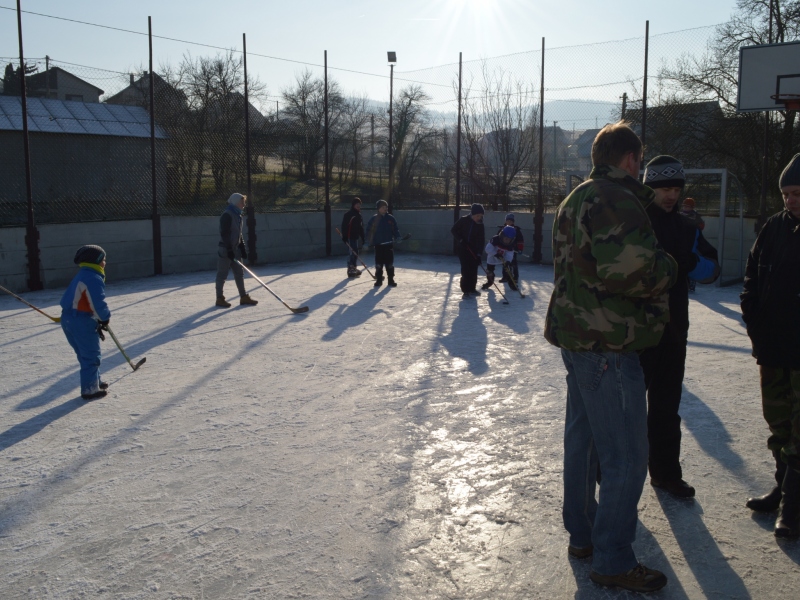 Hokejový turnaj, 02. 01. 2016