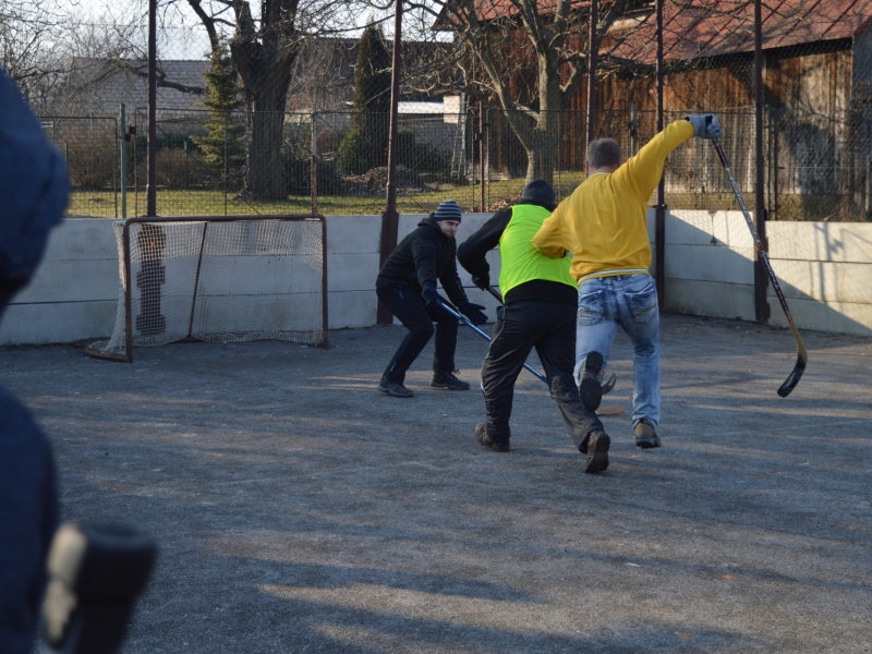 Hokejový turnaj, 02. 01. 2016