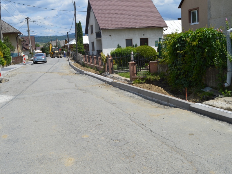 Výstavba chodníkov pozdĺž cesty III.triedy, súp.č.3 - súp.č.33