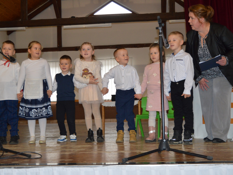 Október - mesiac úcty k starším, r. 2025