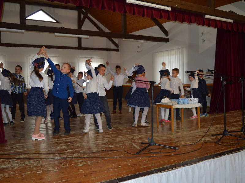 Október - mesiac úcty k starším, r. 2025