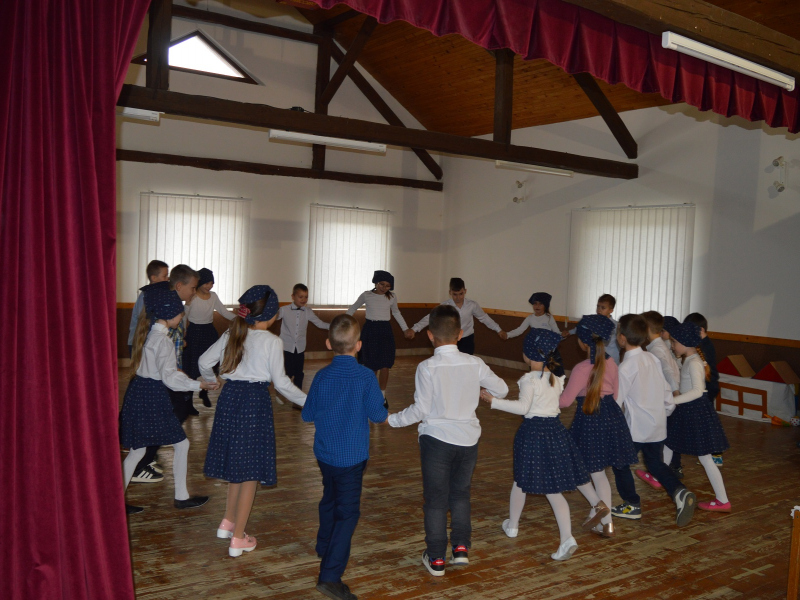 Október - mesiac úcty k starším, r. 2025